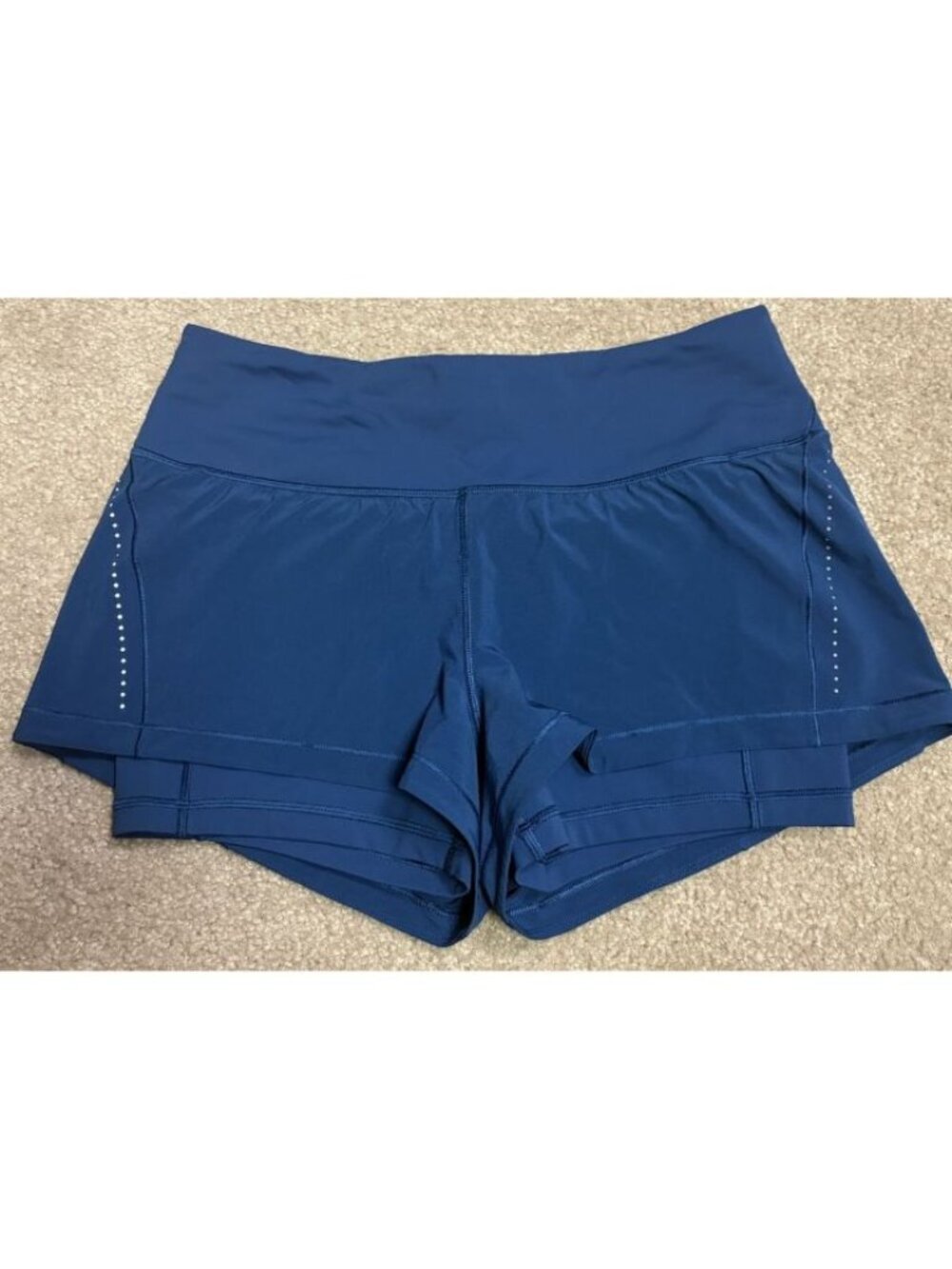 Lululemon 6 Break Free Short (2.5") Night Tide Nulux Liner Reflective EUC